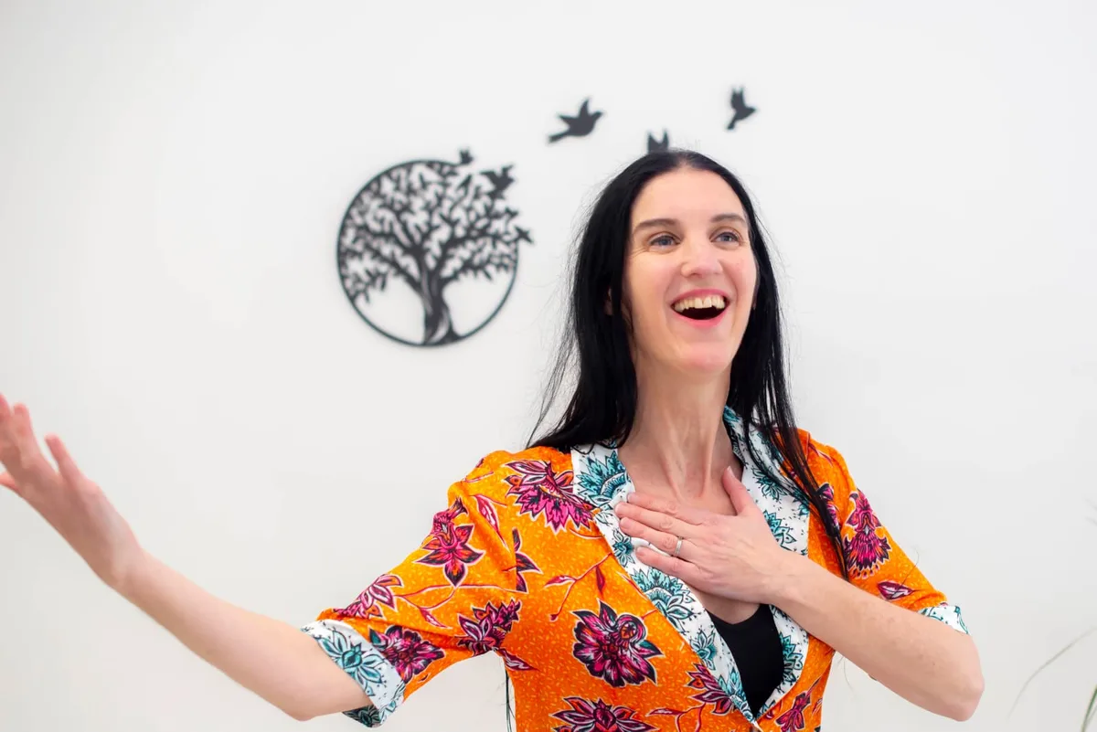 Clio Byrne, Music Therapist, Yoga Teacher and Vocal Coach